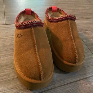 Tasman slippers